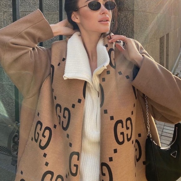 Gucci GG jacquard wool silk scarf - Picture 2 of 4